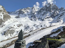 Velan_144